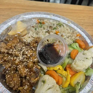 Sesame Oyster Mushrooms fried rice &amp; mixed veggies