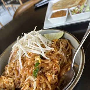 Pad Thai Noodle and Roti