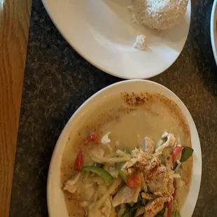 This is green curry with chicken. I have an extra order of rice