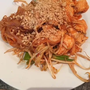Chicken pad Thai