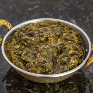 TasteOfTheHimalayas_ChickenSaag