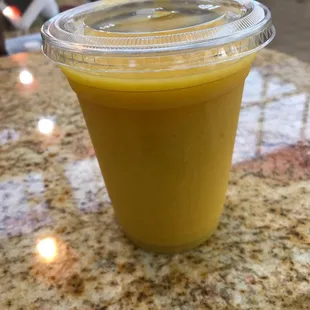 Orange mango smoothie