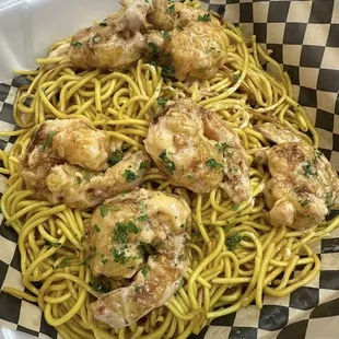 Smackin shrimp with noodles!