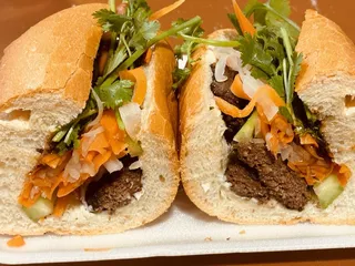 Banh Mi Dealer