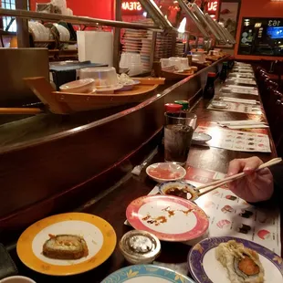 sushi and sashimi, interior