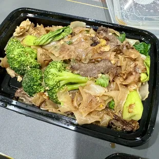 N2. Pad Z-Ew Noodle. Not good.