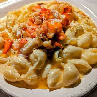 Crab mac and cheese