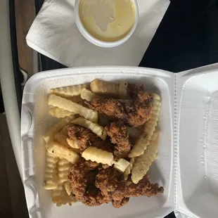 Chicken Tenders plate with honey mustard