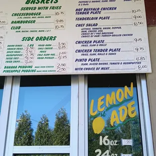 shows a menu for lemonade