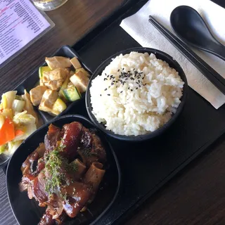 Pork Knuckle Rice Meal