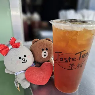 Lychee iced black tea! Just right!