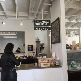 Pay and pick up here