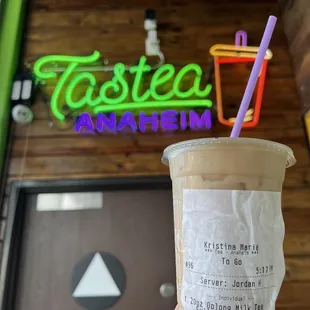 FREE 20oz when you refer friend to Tastea App and after their 1st order - Pictured: Oolong Milktea w/ oatmilk
