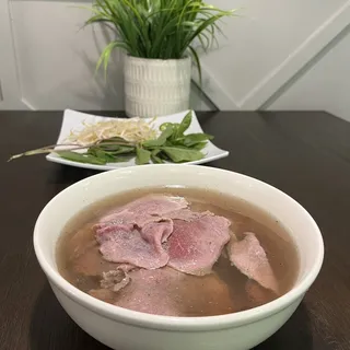 Pho Tai