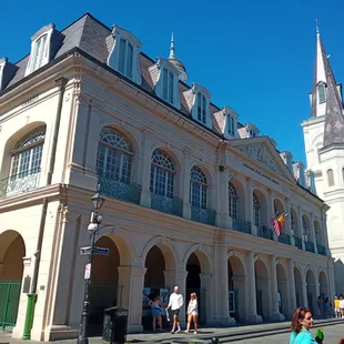 Iconic French Quarter architecture (New Orleans Fat Tuesday Food Tour of the French Quarter | September 2022 | Guide: Roger)