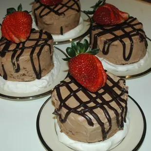 Individual Texas Sheetcake Desserts