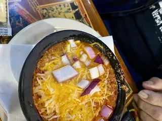 Bobby V's Sports Gallery Cafe