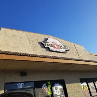 Outside. Lake Mead/Decatur Shopping Center