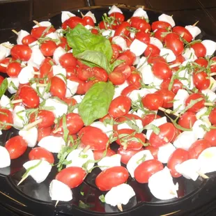 Mozzarella and tomato Skewers