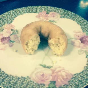 Most horrible "cake" doughnut I've ever had. Rude woman looked at me like I was crazy because she had never heard of a cruller.