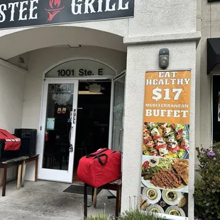 Tastee grill