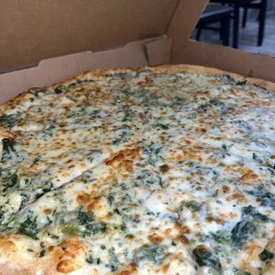 Spinach Alfredo Pizza