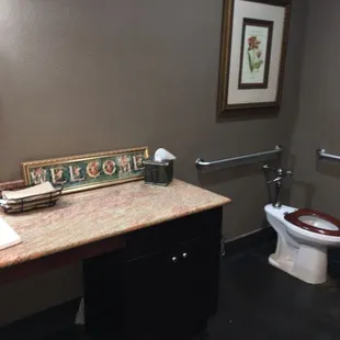 Spacious bathroom