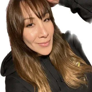Amber H.