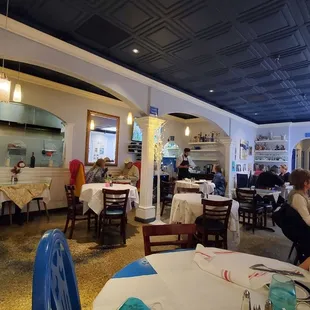 Live music. Authentic. Great food and service.