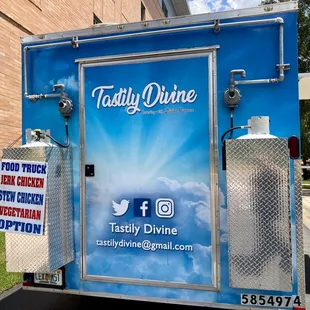 Tastily Divine food truck