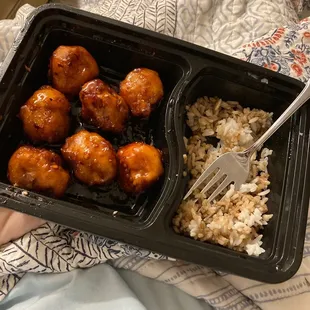 Sesame chicken and rice (small)