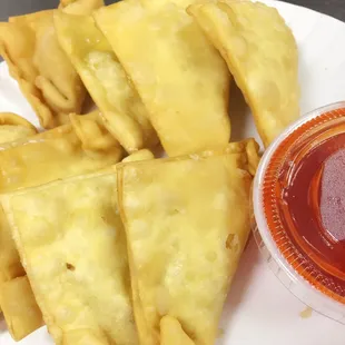 8 pcs of Crab Ragoon with sweet homemade dipping sauce