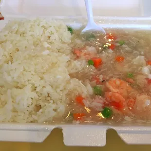 Shrimp with lobster sauce.  Not what I thought it would be.. It's like a soup. No flavor, not good..