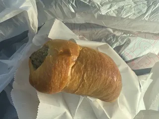 Golden Donuts & Breakfast