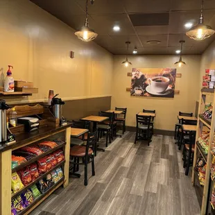 sushi and sashimi, interior