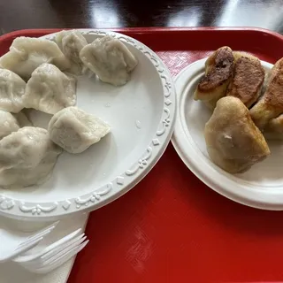7. Vegetable Boiled Dumpling Plate