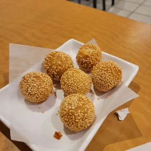 Red bean sesame balls