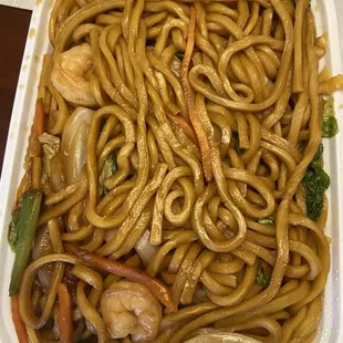 Shrimp Lo Mein