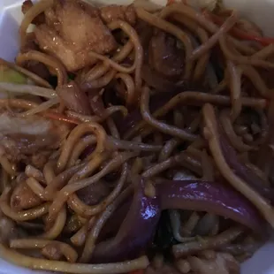 Chicken lo mein loaded with fresh veggies