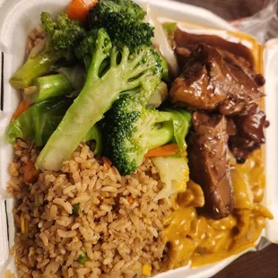 pirk riblet, chicken curry, chop suey and fried rice