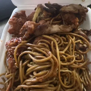 food, ramen and noodles