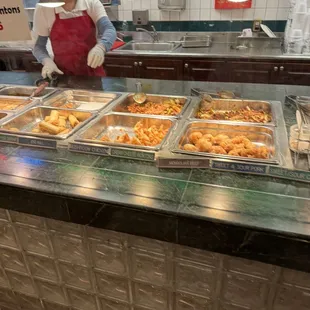 Entrees dinner around 5pm