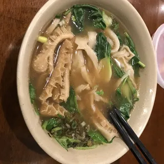 12. Beef Omasa Noodle Soup