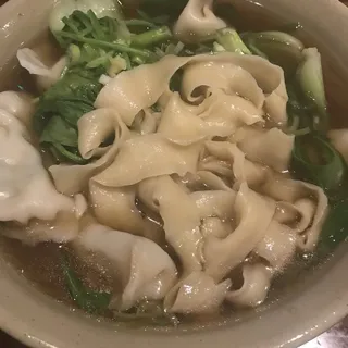 Vegetable Dumpling Noodle Soup