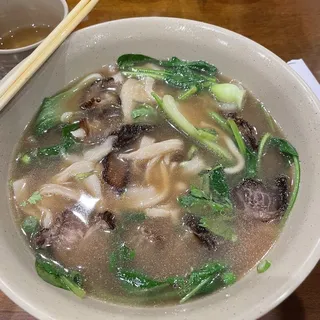Beef Tendon Noodle Soup
