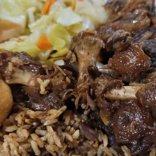 Rip Off at Tasty Island restaurant.  Picture of the large oxtail order with bones...NO MEAT.