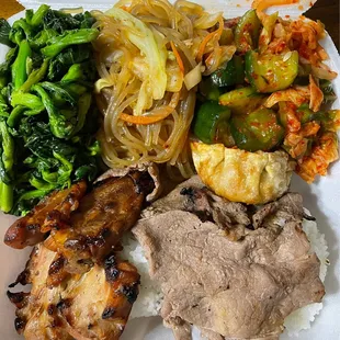 BBQ chicken &amp; Teri beef plate w/ sides