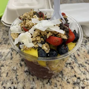 Build your own Regular Acai Bowl