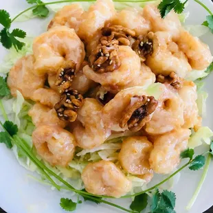 Honey Walnut Shrimp 核桃虾