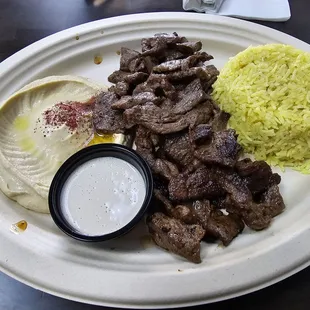 Beef shwarma with hummus and rice